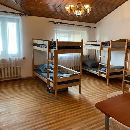 Hostel Poplawok Варшава Екстер'єр фото