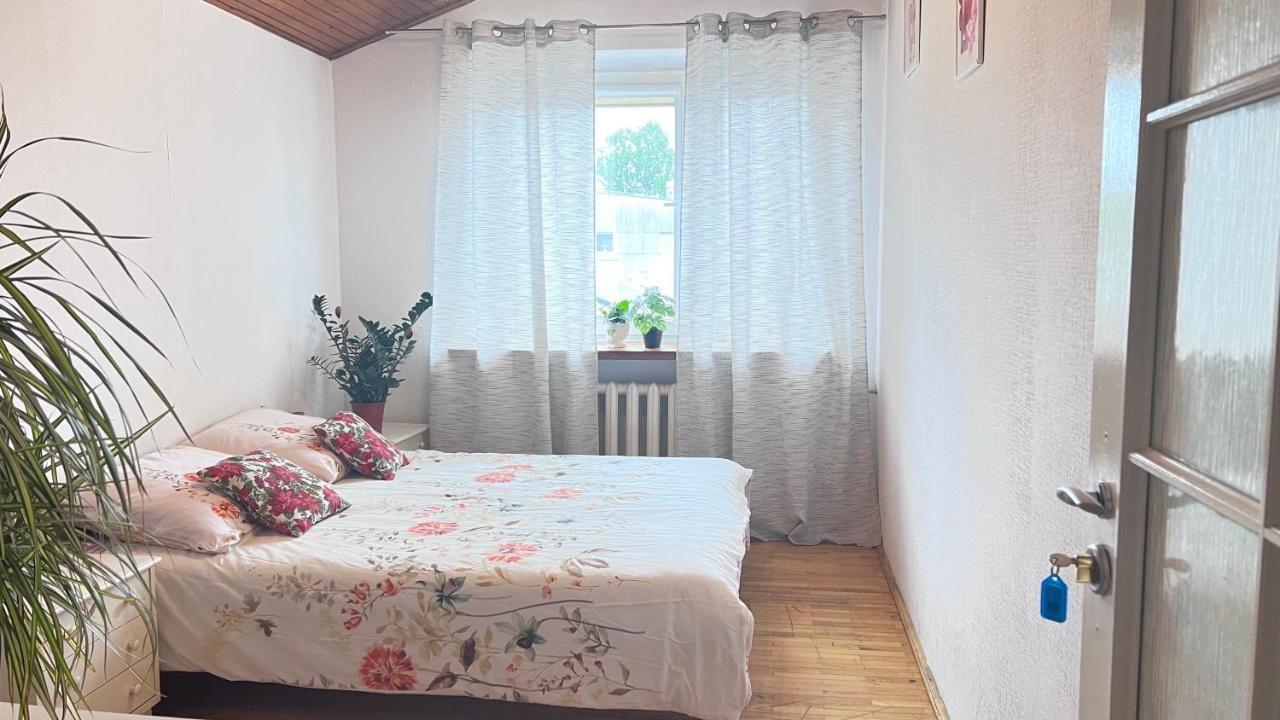 Hostel Poplawok Варшава Екстер'єр фото