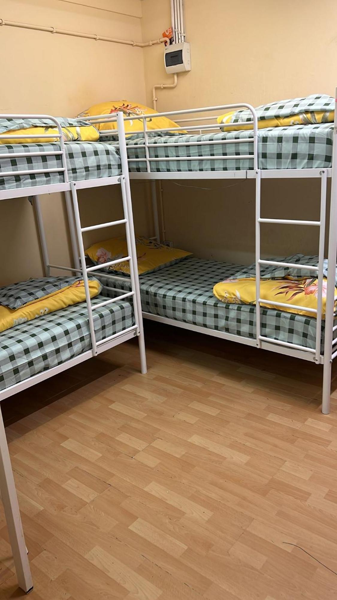 Hostel Poplawok Варшава Екстер'єр фото